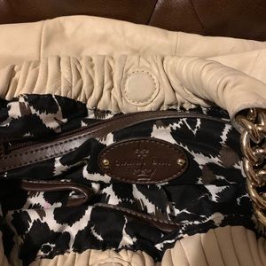 Gianni Bini Very classy purse